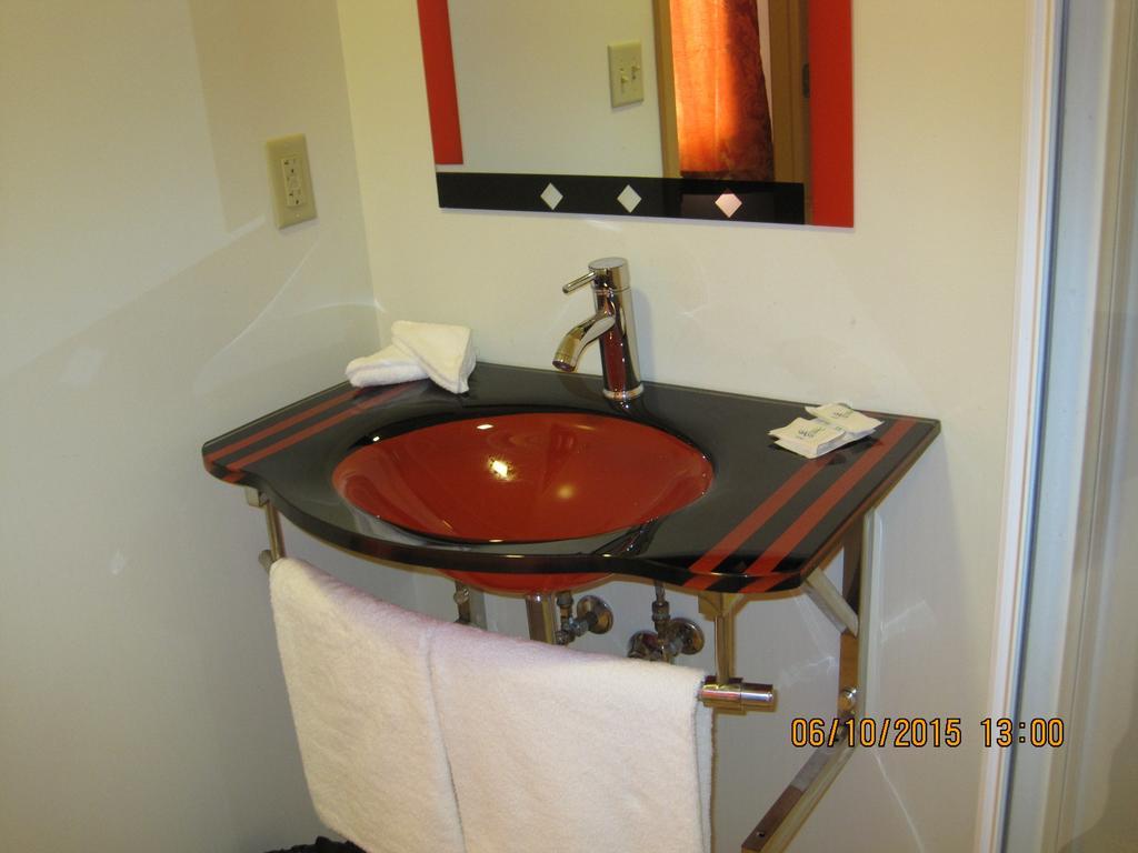 Stay Inn And Suites Niagara Falls Quarto foto